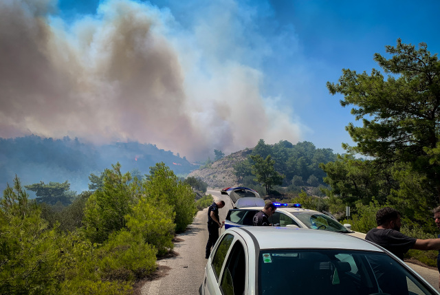 Εισαγγελική παρέμβαση για την καταστροφική φωτιά στη Ρόδο