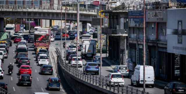 Κίνηση στους δρόμους: Χωρίς προβλήματα η κυκλοφορία στον Κηφισό – Live η κίνηση τώρα