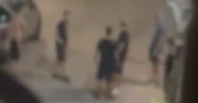 Νέα Φιλαδέλφεια: Καρέ-καρέ η επίθεση στον 16χρονο – «Το κεφάλι μου, το κεφάλι μου!» φώναζε, δείτε βίντεο