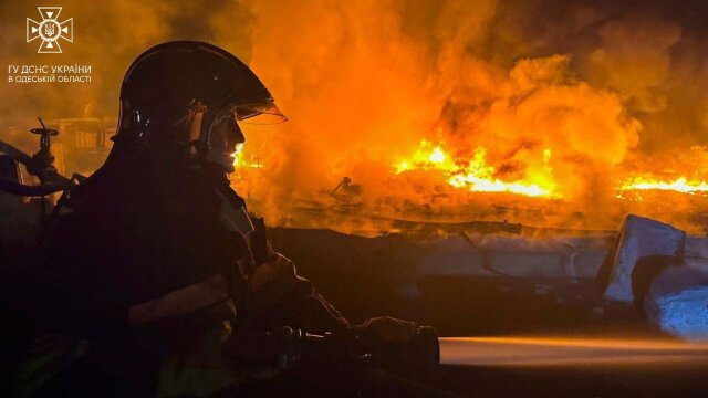 Η Ουκρανία λέει ότι καταρρίφθηκαν 22 από τα 25 ρωσικά Drones «τα οποία στάλθηκαν να πλήξουν την Οδησσό»