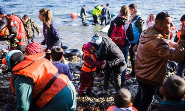 ΕΕ: Σύροι πρόσφυγες που επαναπροωθήθηκαν από  Ελλάδα σε Τουρκία δεν δικαιούνται αποζημίωση από Frontex