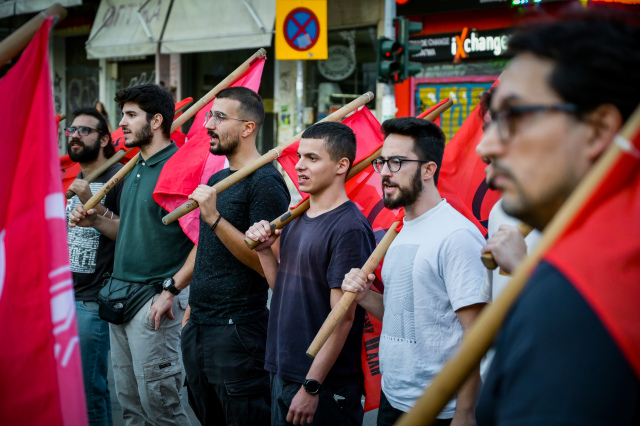 Πανελλαδική απεργία ΑΔΕΔΥ – Εργασιακό νομοσχέδιο: Ποιοι απεργούν την Πέμπτη – Οι συγκεντρώσεις, τι ισχύει με τα μέσα μεταφοράς