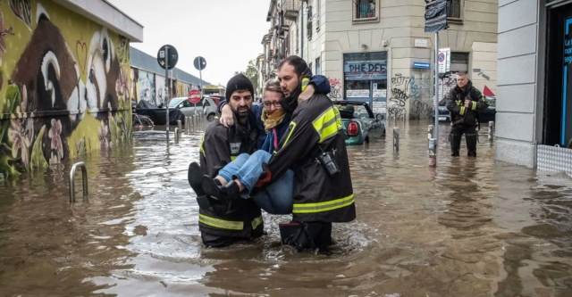 Κακοκαιρία στην Ιταλία: Υπερχείλισε η λίμνη Κόμο, πλημμύρες σε Μιλάνο και Βενετία (βίντεο και φωτογραφίες)