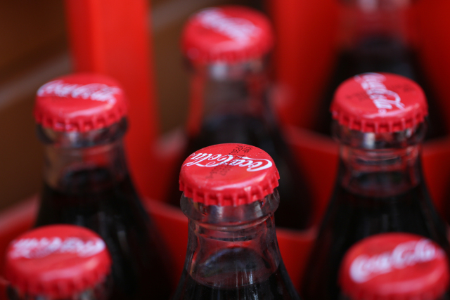 Τουρκία: Μετά το μποϊκοτάζ σε Coca Cola και Nestle, σκέψεις να «αποκλείσουν» Adidas και Apple για στήριξη στο Ισραήλ