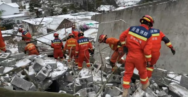 Κίνα: Κατολίσθηση θάβει σχεδόν 50 χωρικούς – Δείτε βίντεο