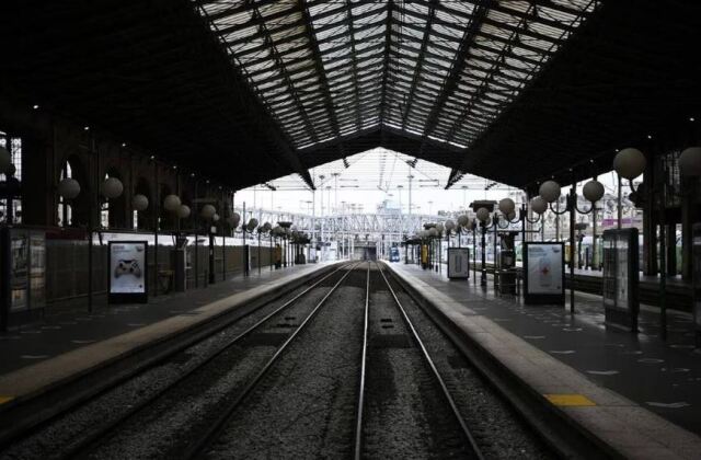 Παρίσι: Έκλεψαν από τρένο χαρτοφύλακα με σχέδια για την ασφάλεια των Ολυμπιακών Αγώνων