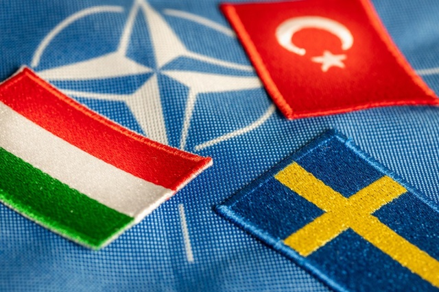 Ουγγαρία: Ο πρόεδρος της βουλής υπέγραψε την επικύρωση ένταξης της Σουηδίας στο ΝΑΤΟ