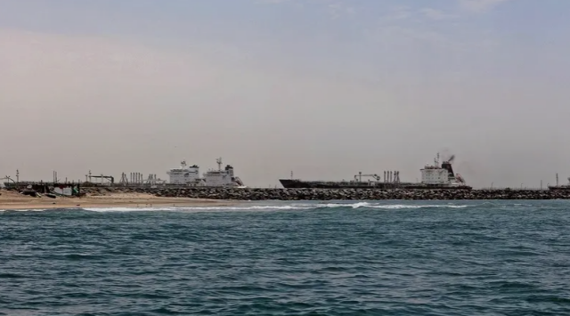 Βρετανική φρεγάτα δέχθηκε επίθεση των Χούθι στην Ερυθρά Θάλασσα