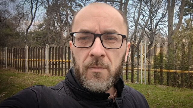 Η περιγραφή Ουκρανού δημοσιογράφου για την επίθεση στο κονβόι Ζελένσκι λεπτό προς λεπτό - Δείτε βίντεο