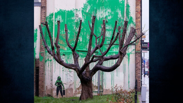Μέσα σε «βιτρίνα» από πλαστικό το βανδαλισμένο τελευταίο έργο του Banksy