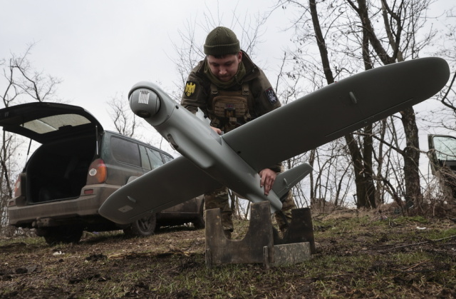 Πόλεμος στην Ουκρανία: Το Κίεβο ζητάει «γενναία» υποστήριξη της αντιαεροπορικής της άμυνας από τη Δύση