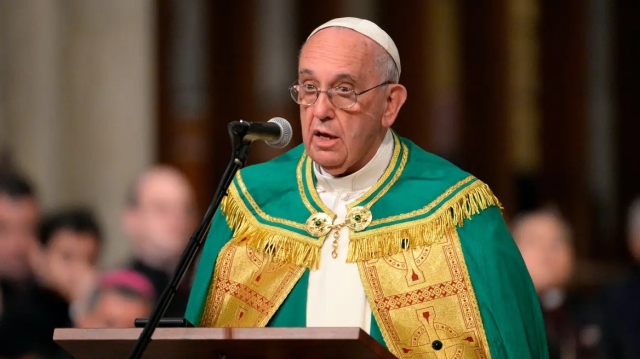 Πάπας Φραγκίσκος: O Κύριος ας μας δώσει ειρήνη ως δώρο για το Πάσχα