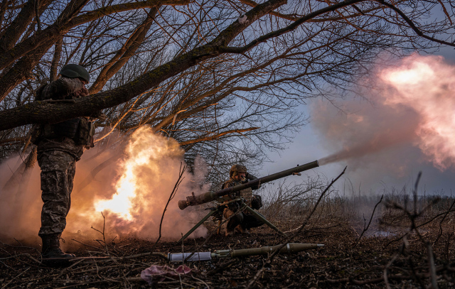 Ουκρανία: Η Πολεμική Αεροπορία της χώρας ανακοίνωσε την καταστροφή μιας αποθήκης ρωσικών πυρομαχικών στην Κριμαία