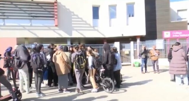 Γαλλία: Τρεις ανήλικοι ξυλοκόπησαν άγρια 13χρονη έξω από σχολείο – Έπεσε σε κώμα