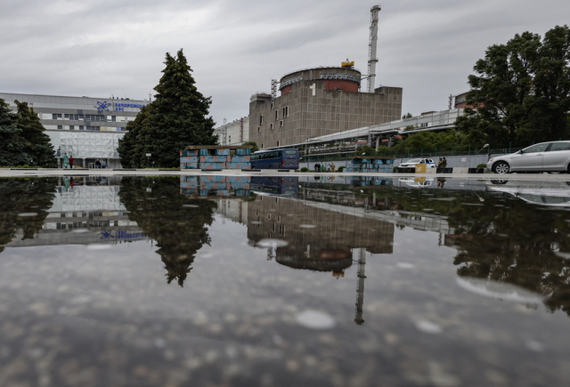 Ρωσία: Η Ουκρανία έπληξε τον θόλο πάνω από απενεργοποιημένο αντιδραστήρα στη Ζαπορίζια