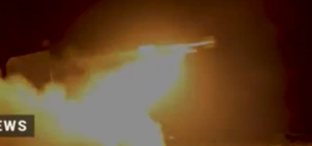 Επίθεση Ιράν στο Ισραήλ: Νέο βίντεο από τη στιγμή που οι Φρουροί της Επανάστασης εκτοξεύουν drones και πυραύλους