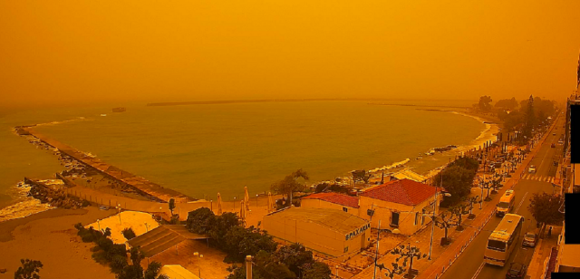 Αφρικανική σκόνη: Λιβύη έγινε η Καλαμάτα – Συγκεντρώσεις ρεκόρ στην Κρήτη – Δείτε φωτογραφίες