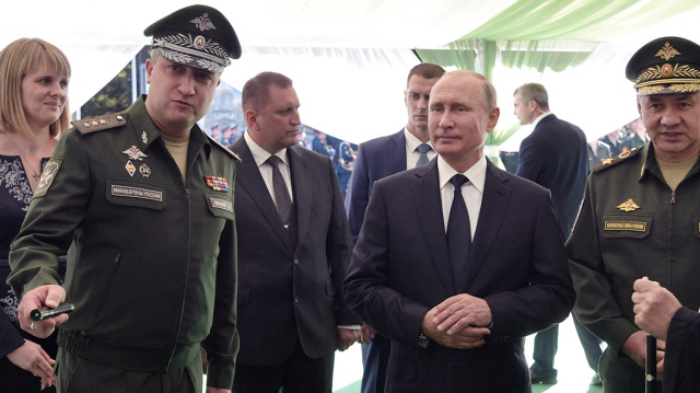 Ρωσία: Συνελήφθη ο υφυπουργός Άμυνας με κατηγορίες περί δωροληψίας - Δείτε βίντεο