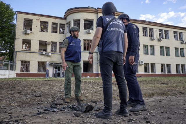 Πόλεμος στην Ουκρανία: Πυραυλική επίθεση στο κατεχόμενο Λουχάνσκ