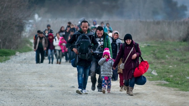ΕΕ: Δεσμεύσεις για τη διάθεση 5 δισ. ευρώ για τους πρόσφυγες από τη Συρία