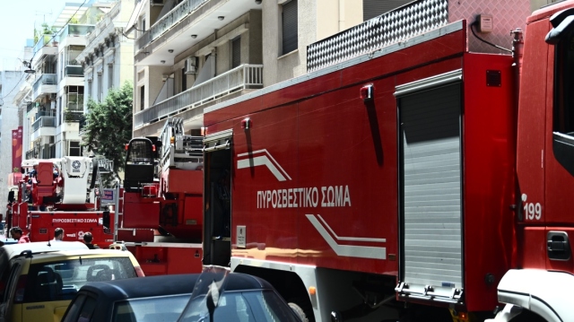 Φωτιά σε διαμέρισμα στο Χαλάνδρι – Απεγκλωβίστηκαν δύο ηλικιωμένοι