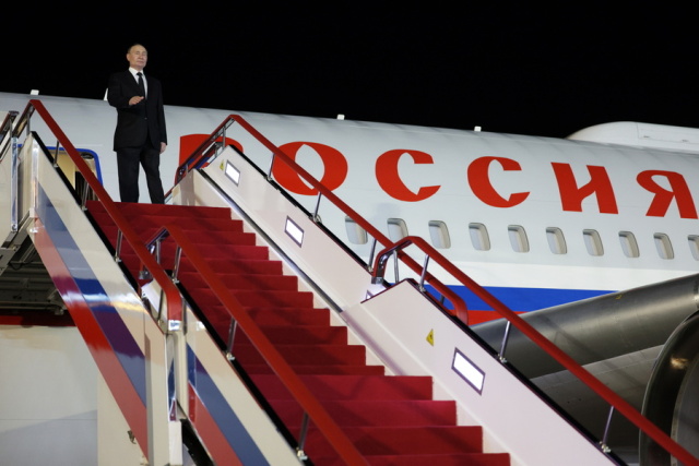Πρώτη επίσκεψη Πούτιν στο Βιετνάμ από το 2017 - Έφτασε στο Ανόι ο Ρώσος πρόεδρος