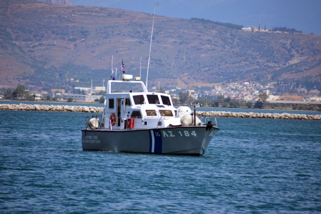 Καταδιώξεις σκαφών με μετανάστες ανοιχτά του Αγαθονησίου – Συνελήφθησαν δύο διακινητές