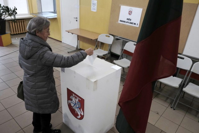 Λιθουανία: Οι Σοσιαλδημοκράτες προηγούνται στον δεύτερο γύρο των βουλευτικών εκλογών