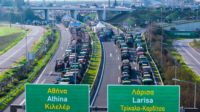 &Mu;&pi;&lambda;ό&kappa;&alpha;: &Iota;&delta;&omicron;ύ &tau;&iota; &theta;&alpha; έ&pi;&rho;&epsilon;&pi;&epsilon; &nu;&alpha; &kappa;ά&nu;&epsilon;&iota; &eta; &Pi;&omicron;&lambda;&iota;&tau;&epsilon;ί&alpha; &kappa;&alpha;&iota; &eta; &Alpha;&sigma;&tau;&upsilon;&nu;&omicron;&mu;ί&alpha; &kappa;&alpha;&iota; &delta;&epsilon;&nu; &tau;&omicron; &kappa;ά&nu;&omicron;&upsilon;&nu;