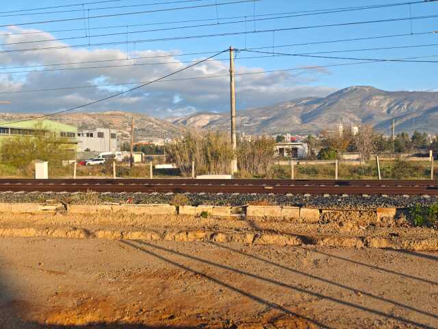 &Tau;&rho;&alpha;&gamma;&omega;&delta;ί&alpha; &sigma;&tau;&alpha; Ά&nu;&omega; &Lambda;&iota;ό&sigma;&iota;&alpha;: &Nu;&epsilon;&kappa;&rho;ό&sigmaf; ά&nu;&delta;&rho;&alpha;&sigmaf; &pi;&omicron;&upsilon; &pi;&alpha;&rho;&alpha;&sigma;ύ&rho;&theta;&eta;&kappa;&epsilon; &alpha;&pi;ό &sigma;&upsilon;&rho;&mu;ό &tau;&omicron;&upsilon; &Pi;&rho;&omicron;&alpha;&sigma;&tau;&iota;&alpha;&kappa;&omicron;ύ, &pi;έ&rho;&alpha;&sigma;&epsilon; &alpha;&pi;ό &sigma;&eta;&mu;&epsilon;ί&omicron; &chi;&omega;&rho;ί&sigmaf; &delta;&iota;ά&beta;&alpha;&sigma;&eta;