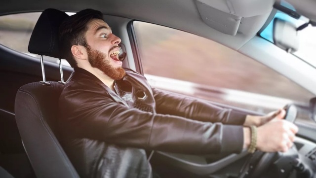 &Pi;&omicron;&iota;&omicron;&iota; &pi;&rho;έ&pi;&epsilon;&iota; &nu;&alpha; &pi;&alpha;&rho;&alpha;&delta;ώ&sigma;&omicron;&upsilon;&nu; ά&mu;&epsilon;&sigma;&alpha; &tau;&omicron; &delta;ί&pi;&lambda;&omega;&mu;&alpha; &omicron;&delta;ή&gamma;&eta;&sigma;&eta;&sigmaf;