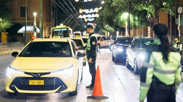 Video: &Mu;&epsilon;&theta;&upsilon;&sigma;&mu;έ&nu;&eta; &pi;ή&rho;&epsilon; &sigma;&beta;ά&rho;&nu;&alpha; 11 &alpha;&upsilon;&tau;&omicron;&kappa;ί&nu;&eta;&tau;&alpha; &sigma;&tau;&omicron;&nu; Ά&lambda;&iota;&mu;&omicron;