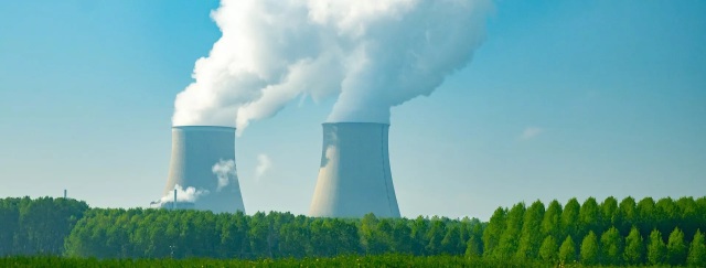 Ο πυρηνικός αντιδραστήρας των 1.020 τόνων που ταξίδεψε με 320 «τροχούς» και 270 χλμ. στον ποταμό Columbia