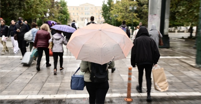 Καιρός: Νέος γύρος βροχοπτώσεων από σήμερα - Ποιες περιοχές επηρεάζονται, πού θα χιονίσει