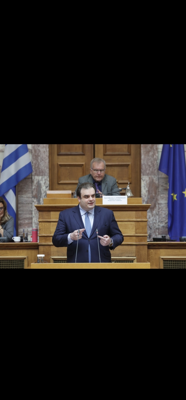 Στην Επιτροπή Μορφωτικών Υποθέσεων της Βουλής οι 23 πρυτάνεις των ελληνικών ΑΕΙ