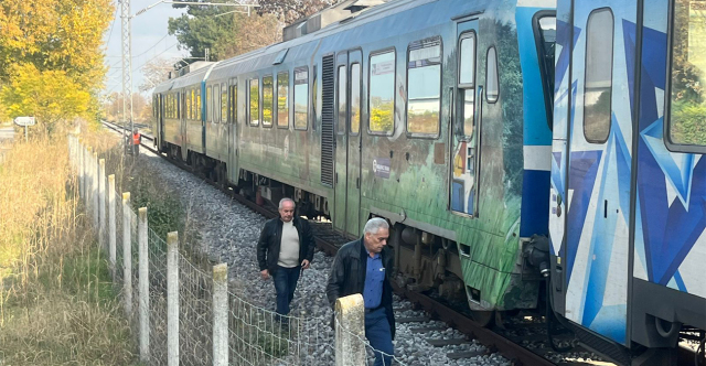 Πιερία: Σε εξέλιξη η έρευνα του ΟΣΕ μετά τις αναφορές πως Intercity είχε πράσινο, ενώ μπροστά υπήρχε ακινητοποιημένος συρμός