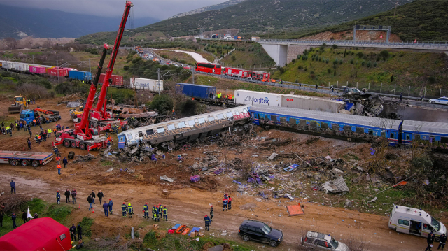 ΕΔΕ στην Πυροσβεστική γιατί επί 23 ημέρες δεν είχε γίνει αυτοψία στον τόπο της τραγωδίας των Τεμπών