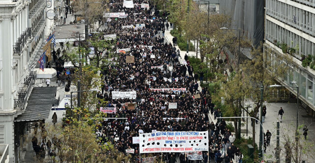 Τέμπη: Μεγάλο μαθητικό-φοιτητικό συλλαλητήριο στην Αθήνα - Συγκεντρώσεις σε όλη τη χώρα