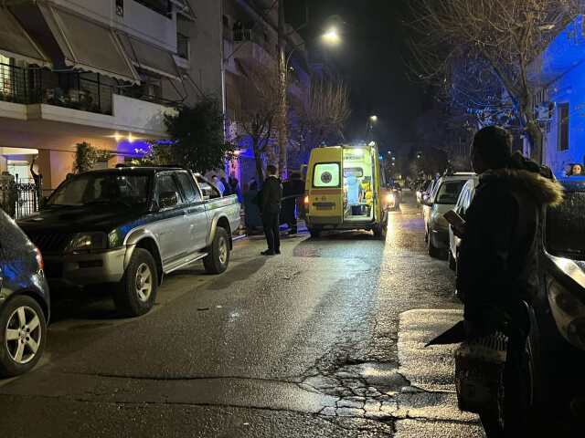 Νεκρή 38χρονη που έπεσε από τον 5o όροφο πολυκατοικίας στη Λάρισα - Αναζητείται άνδρας που ήταν στο διαμέρισμα