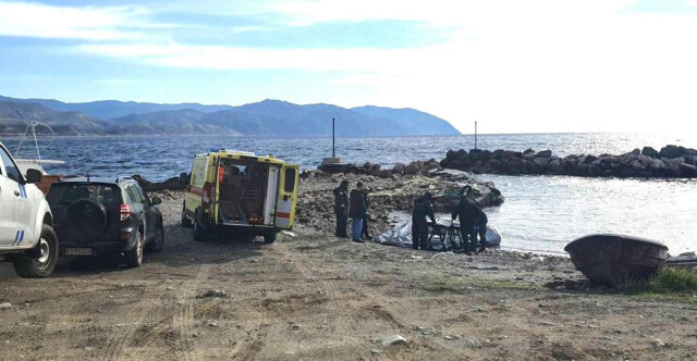 Νεκρή μετανάστρια μέσα σε βάρκα που πέρασε στη Λέσβο από τις τουρκικές ακτές