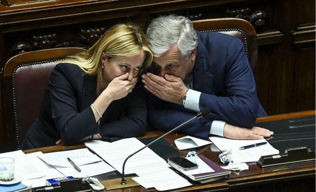 Αντίθετη η Ιταλία στην αποστολή ευρωπαϊκών ή νατοϊκών δυνάμεων στην Ουκρανία