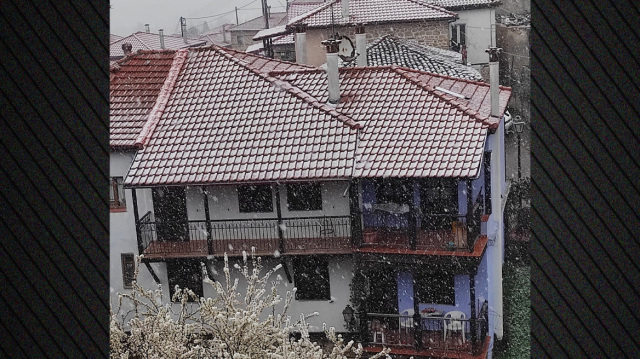 Ξεκίνησε η επέλαση της κακοκαιρίας - Χιόνια σε Χαλκιδική, Θεσσαλία και Φθιώτιδα, δείτε βίντεο