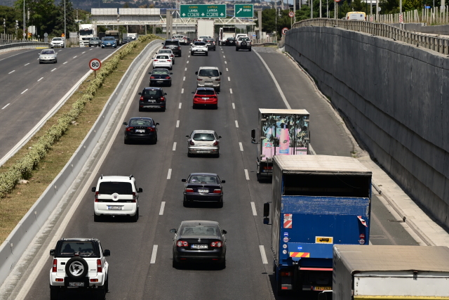 Ξεκίνησε η έξοδος των εκδρομέων ενόψει της 25ης Μαρτίου - Βίντεο της ΕΛΑΣ για την οδική ασφάλεια