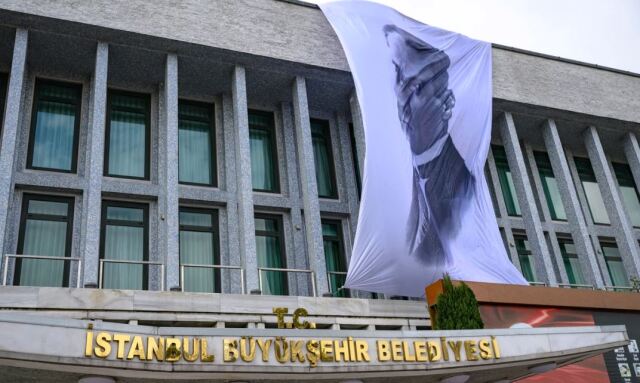 Τουρκία: Συνελήφθη και ο δικηγόρος του Εκρέμ Ιμάμογλου
