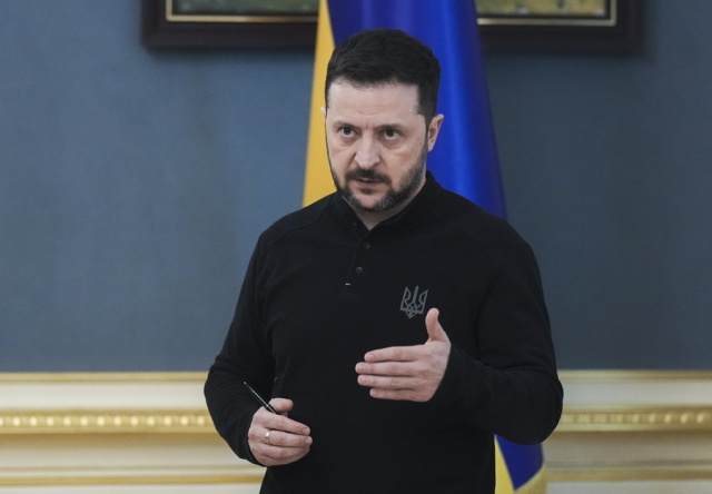 Η Ρωσία πλήττει τις διεθνείς προσπάθειες για τερματισμό του πολέμου, λέει ο Ζελένσκι