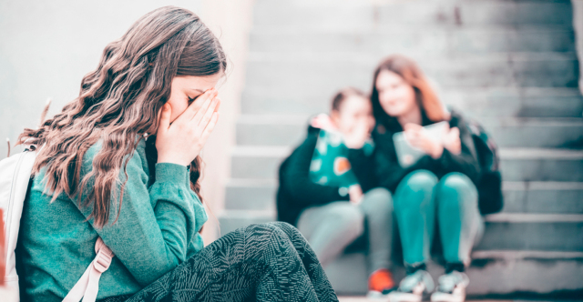 Θεσσαλονίκη: Έφηβες έκαναν bullying και ξυλοφόρτωσαν συμμαθήτριά τους