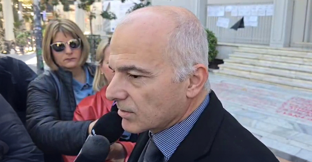 Ψαρόπουλος: Διαφωνούμε με το αίτημα για τα επαγγελματικά προσόντα των τεχνικών συμβουλών στην υπόθεση των Τεμπών