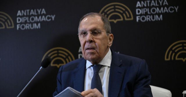 Εγκώμια Λαβρόφ στον Τραμπ για την Ουκρανία - «Είναι ο μόνος που καταλαβαίνει, όσο κανείς Ευρωπαίος»