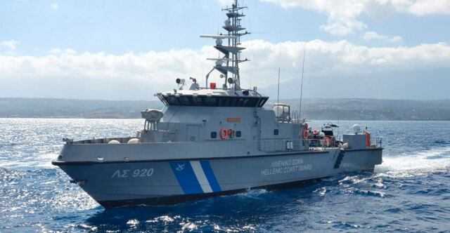 Με πυροβόλο όπλο έριξαν οι διακινητές στο Λιμενικό στα ανοιχτά της Λέσβου, ακολούθησε καταδίωξη