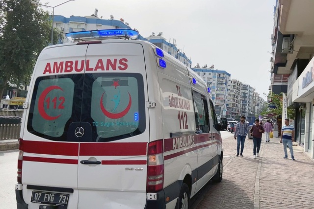 Σεισμός στην Κωνσταντινούπολη: 151 άτομα τραυματίστηκαν όταν πήδηξαν από ύψος λόγω πανικού